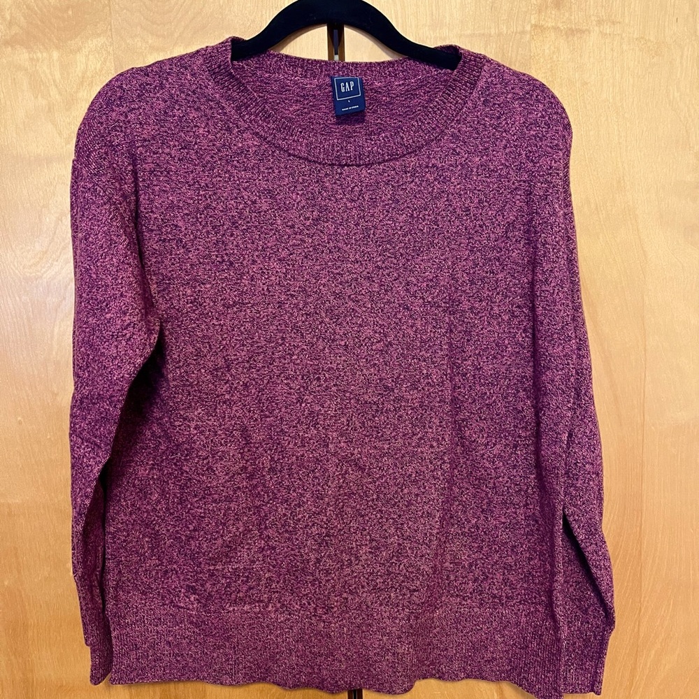 Gap Sweater